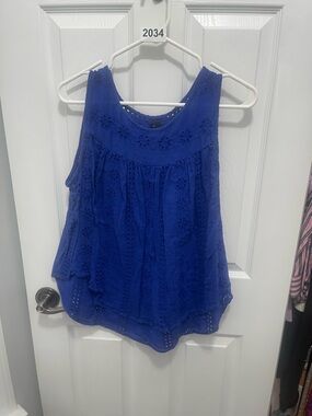 GAP Blue Eyelet Sleeveless Tank Top